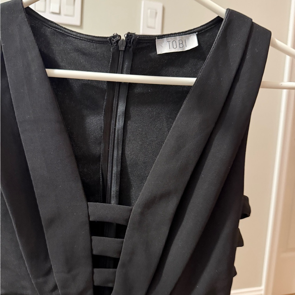 Tobi Black Bodycon Dress Plunge Neckline Sleeveless